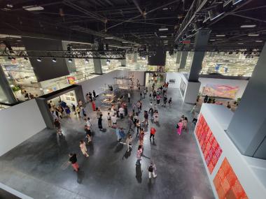 Art-Basel.jpg Art-Basel.jpg